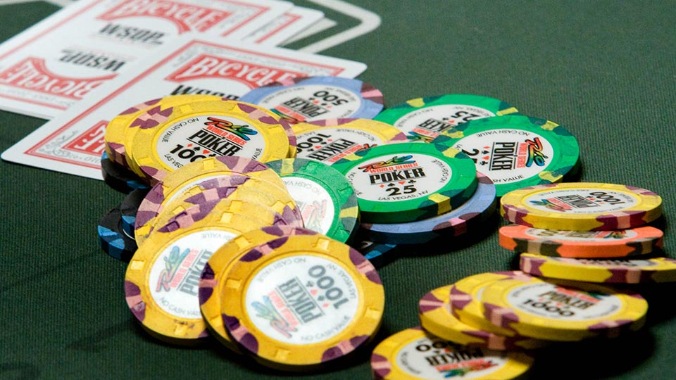 ประโยชน์ของการเล่นโป๊กเกอร์สด: วิธีลงทุนสร้างกำไรในคาสิโนจริง ประโยชน์ของการเล่นโป๊กเกอร์สด: วิธีลงทุนสร้างกำไรในคาสิโนจริง